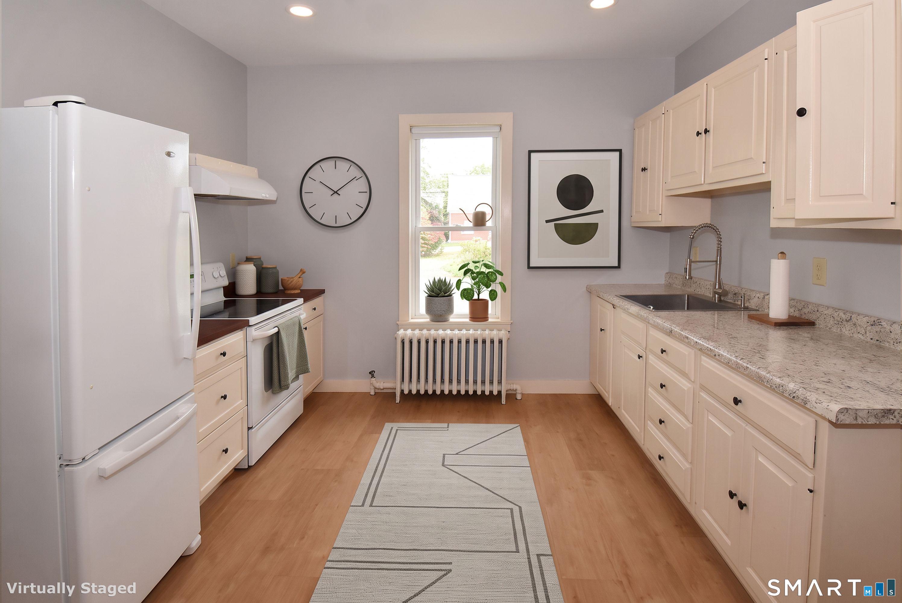 28 Duncaster Road Bloomfield CT 06002