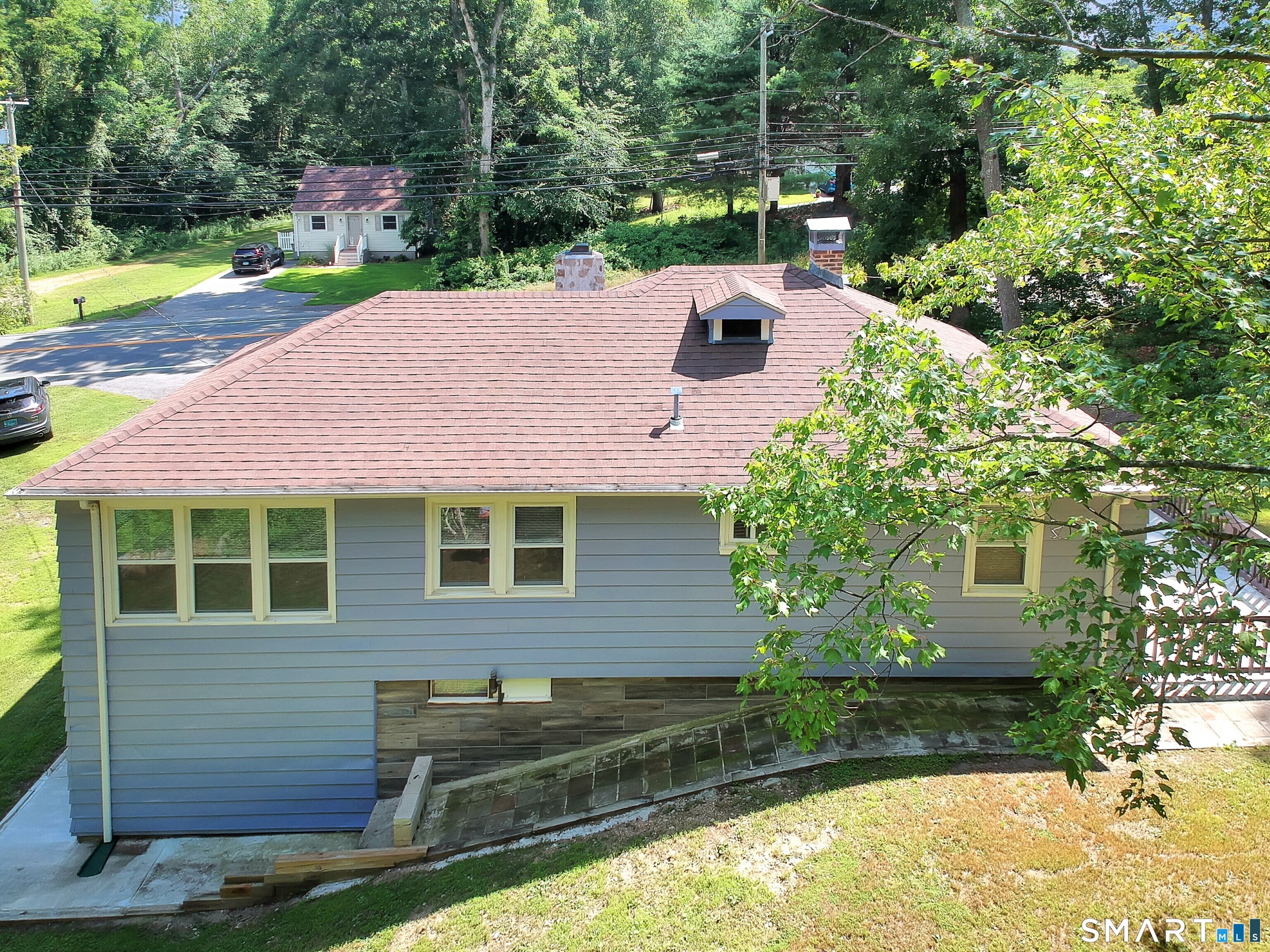 187 West Main Street East Lyme CT 06357