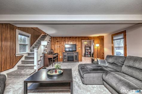 178 South Montowese Street Branford CT 06405