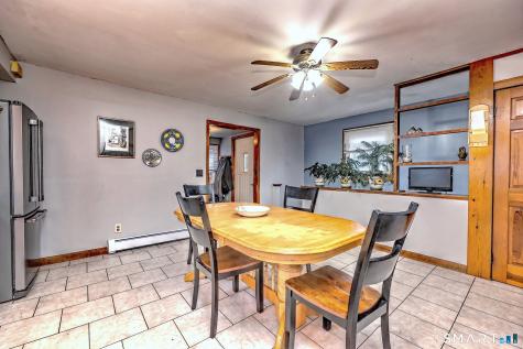 178 South Montowese Street Branford CT 06405