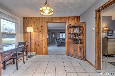 178 South Montowese Street Branford CT 06405