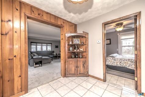 178 South Montowese Street Branford CT 06405