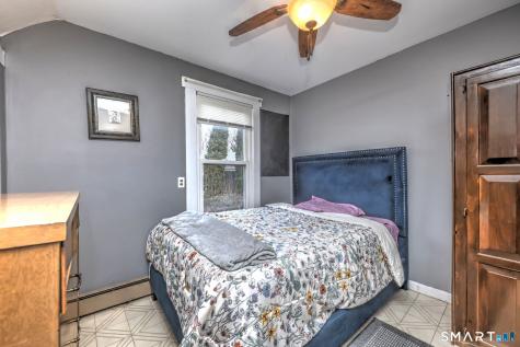 178 South Montowese Street Branford CT 06405