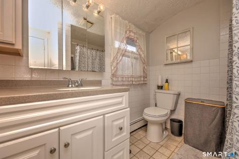 178 South Montowese Street Branford CT 06405