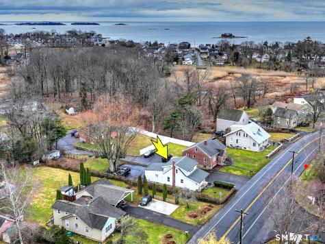 178 South Montowese Street Branford CT 06405