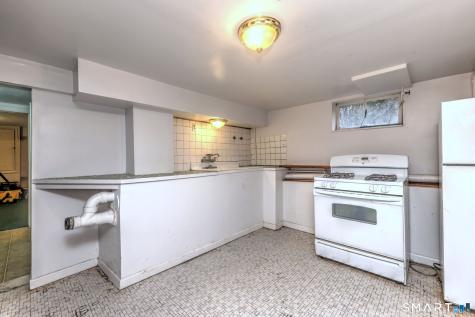 178 South Montowese Street Branford CT 06405