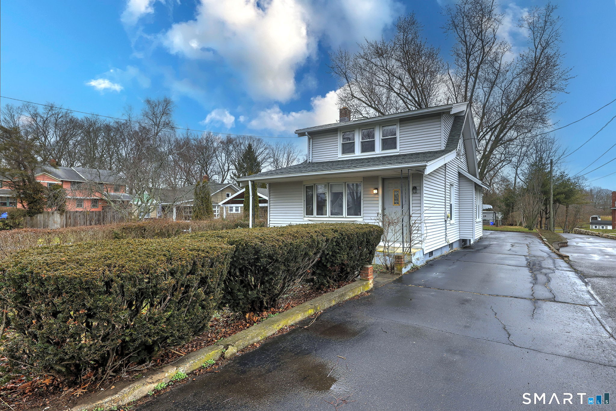 178 South Montowese Street Branford CT 06405