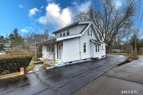 178 South Montowese Street Branford CT 06405