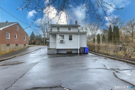 178 South Montowese Street Branford CT 06405