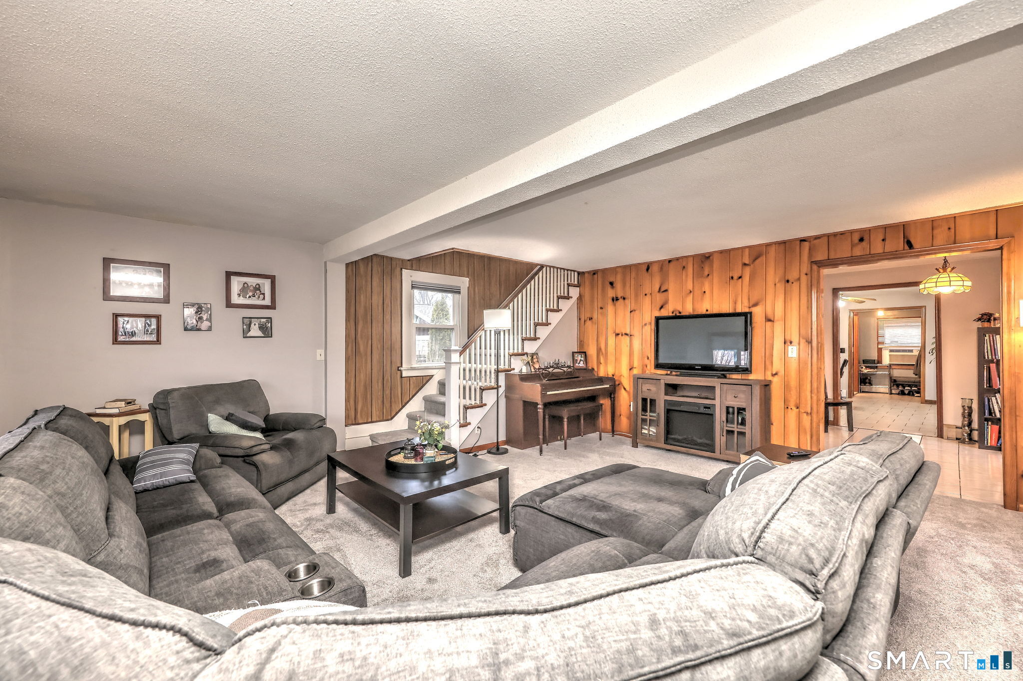 178 South Montowese Street Branford CT 06405