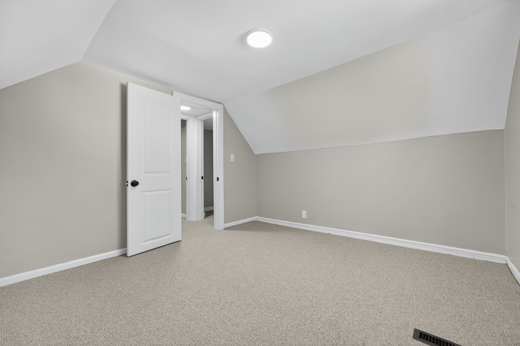 9 Porterbrook Avenue East Hartford CT 06118