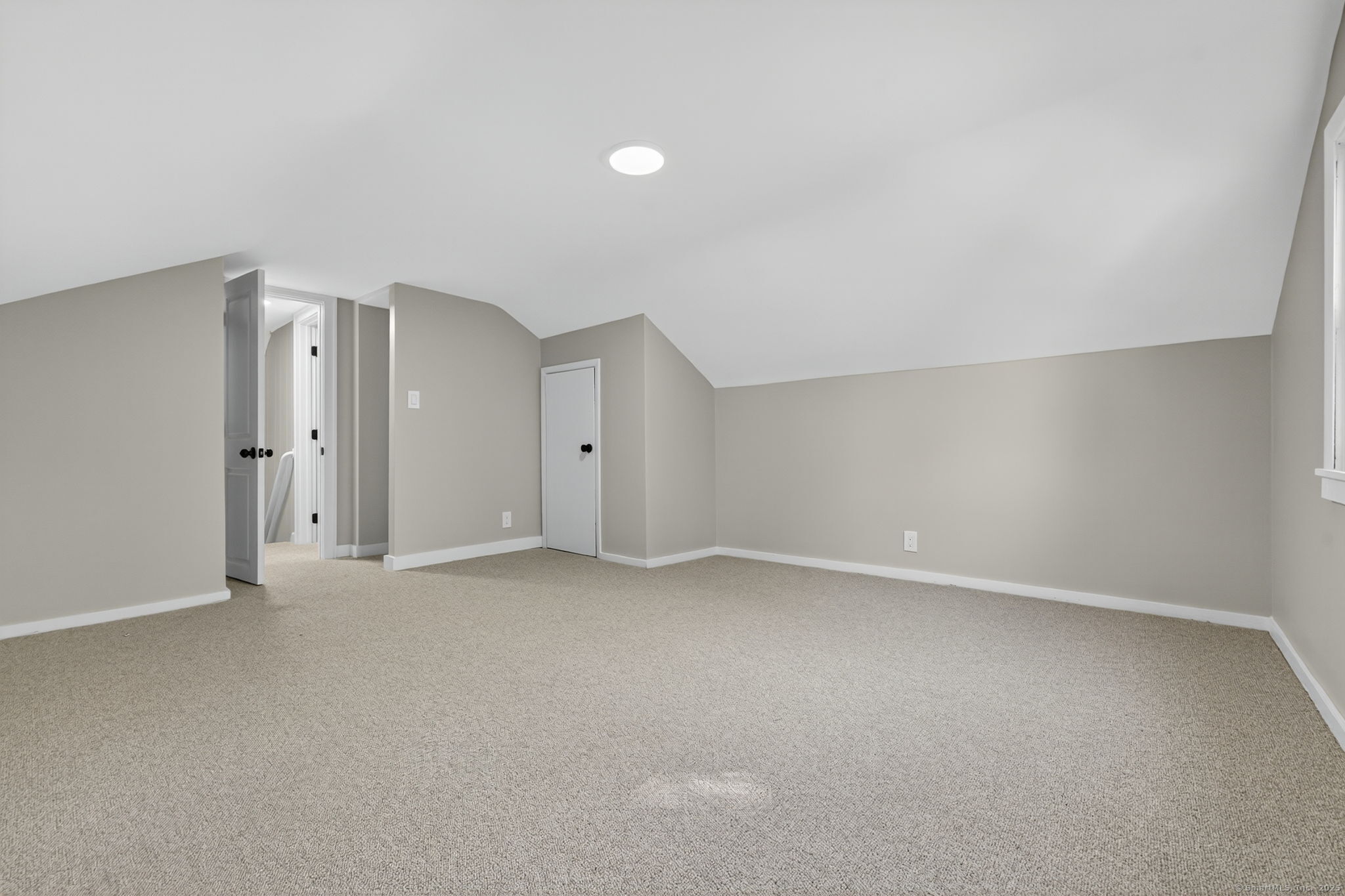 9 Porterbrook Avenue East Hartford CT 06118