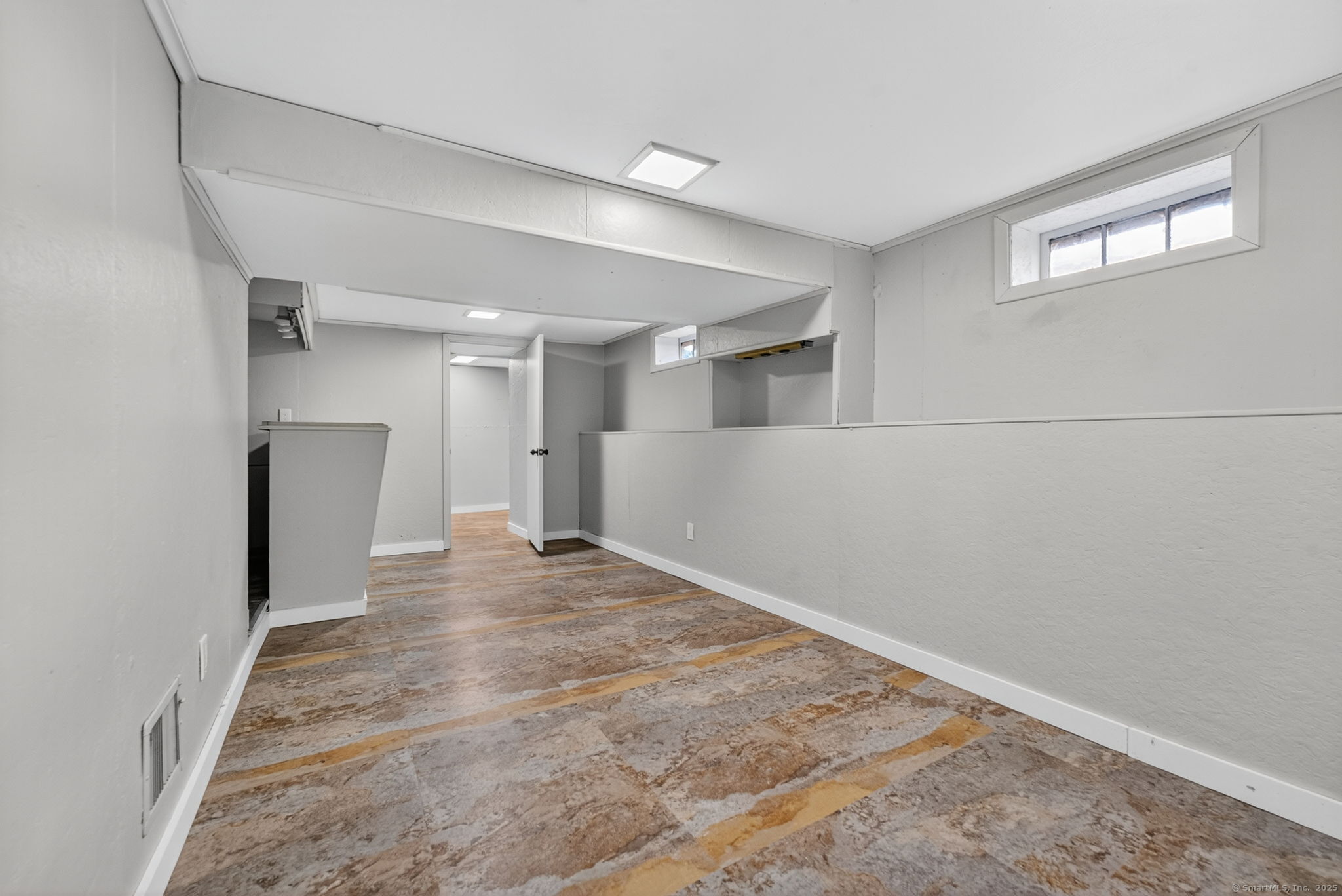 9 Porterbrook Avenue East Hartford CT 06118