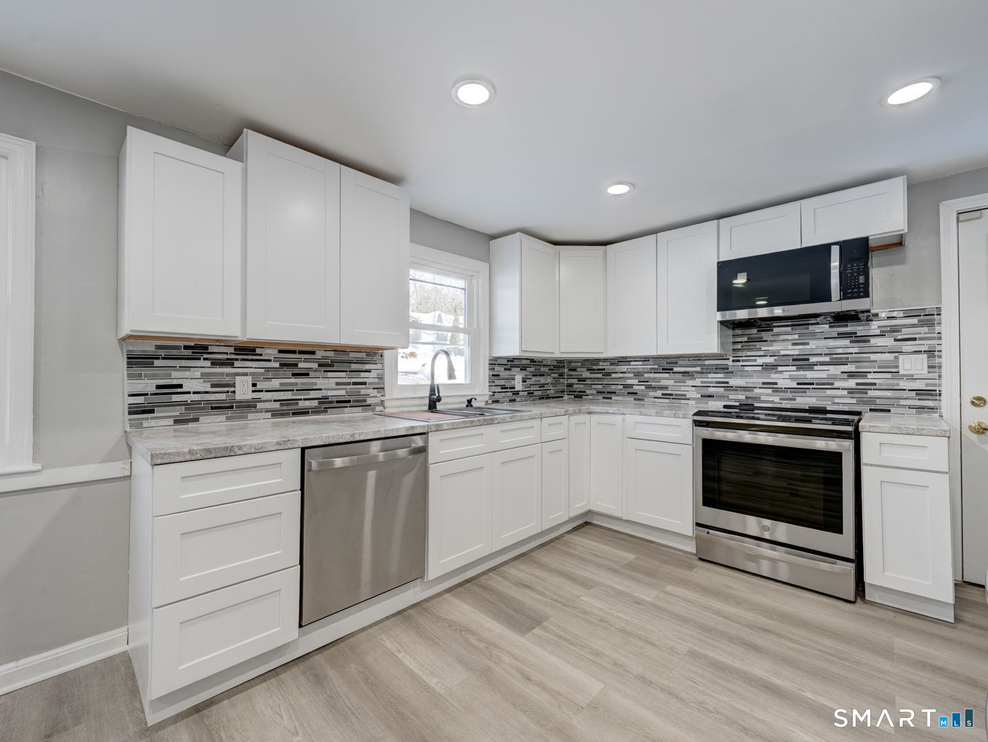 110 Greenwood Drive Manchester CT 06042