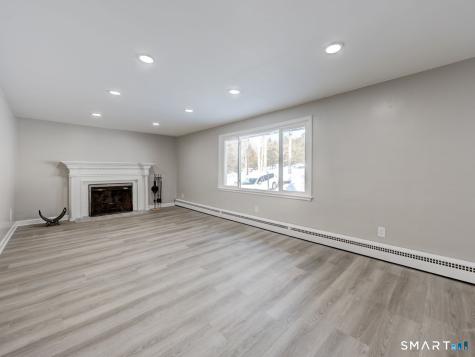 110 Greenwood Drive Manchester CT 06042
