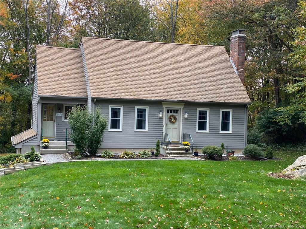 24 School House Hill Burlington CT 06013