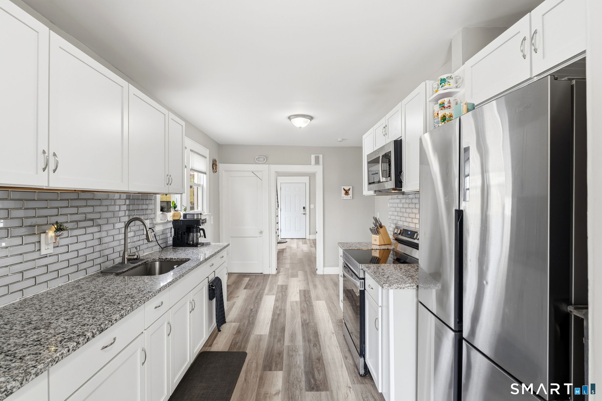 19 Waller Court New London CT 06320