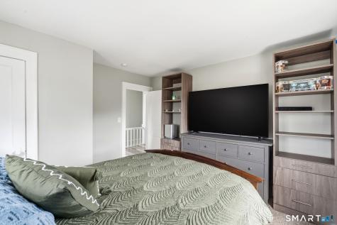 19 Waller Court New London CT 06320
