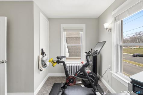 19 Waller Court New London CT 06320