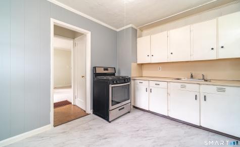 15 South Court Meriden CT 06450