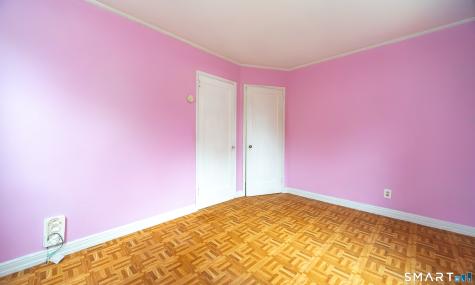 15 South Court Meriden CT 06450