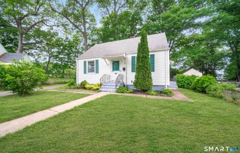 15 South Court Meriden CT 06450