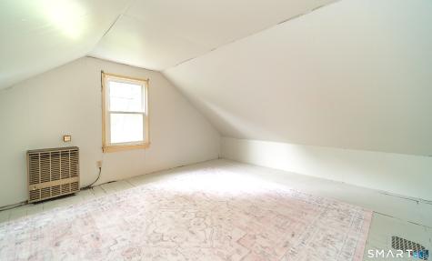 15 South Court Meriden CT 06450