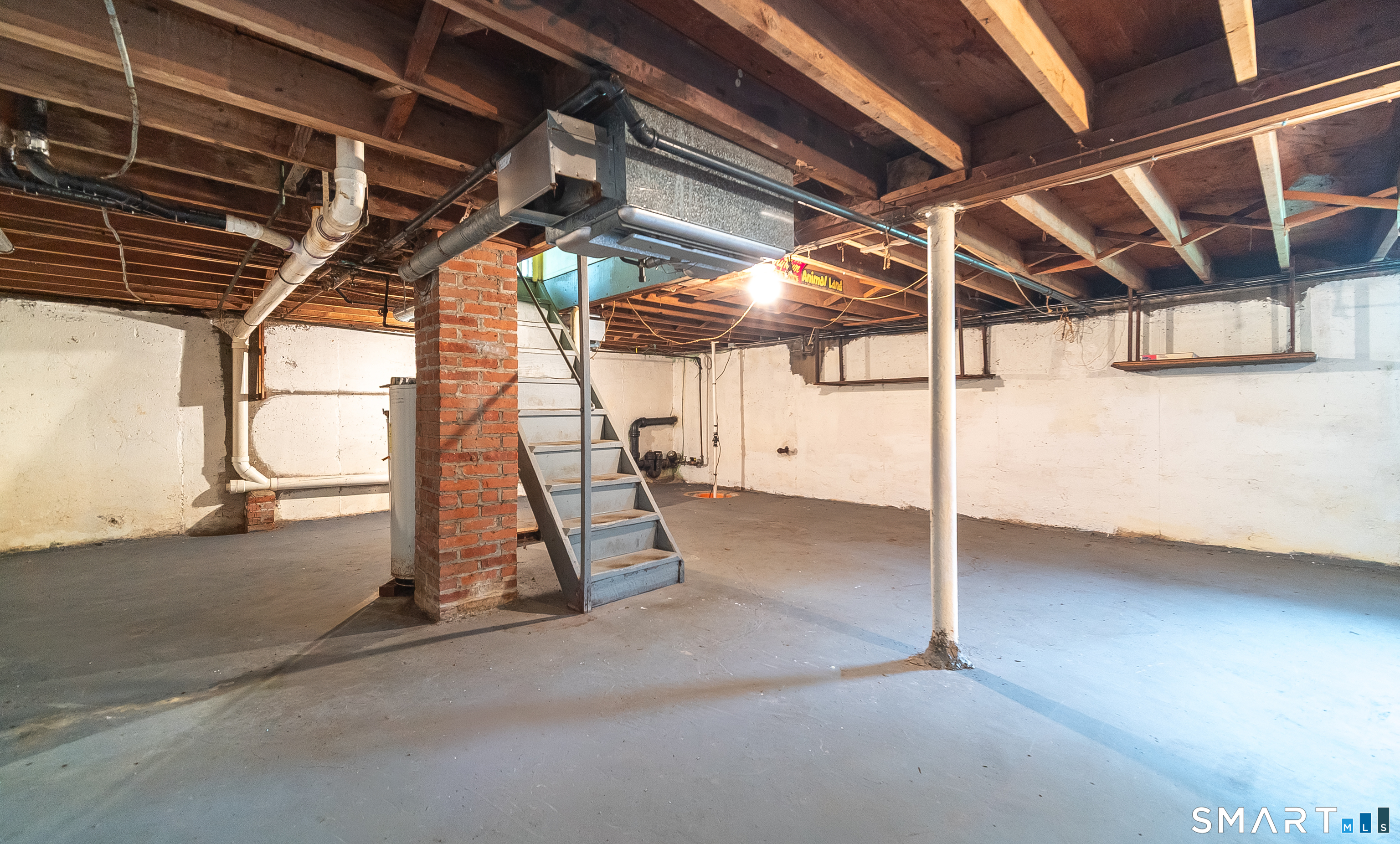 15 South Court Meriden CT 06450