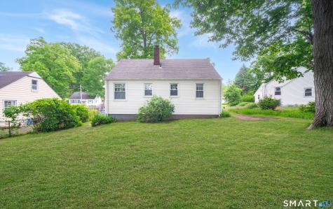 15 South Court Meriden CT 06450