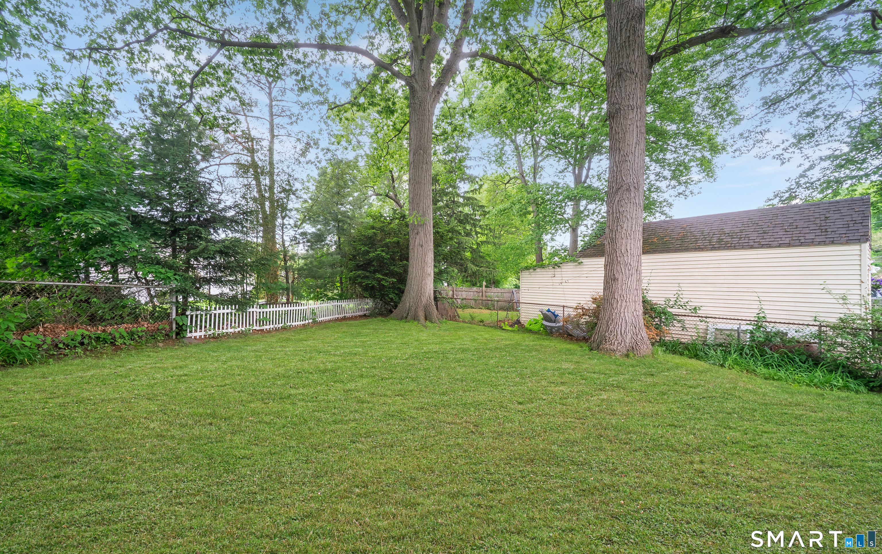 15 South Court Meriden CT 06450