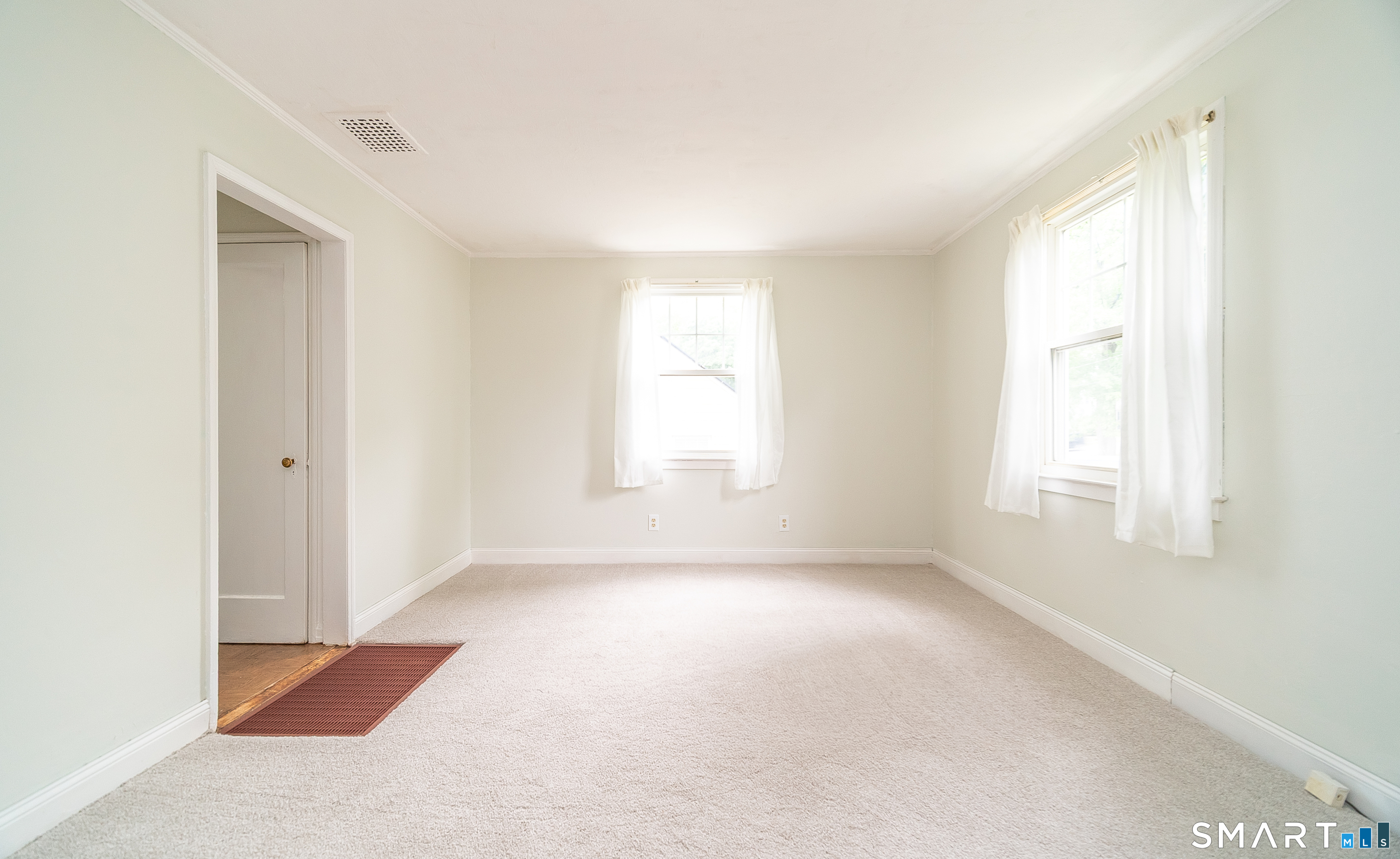 15 South Court Meriden CT 06450