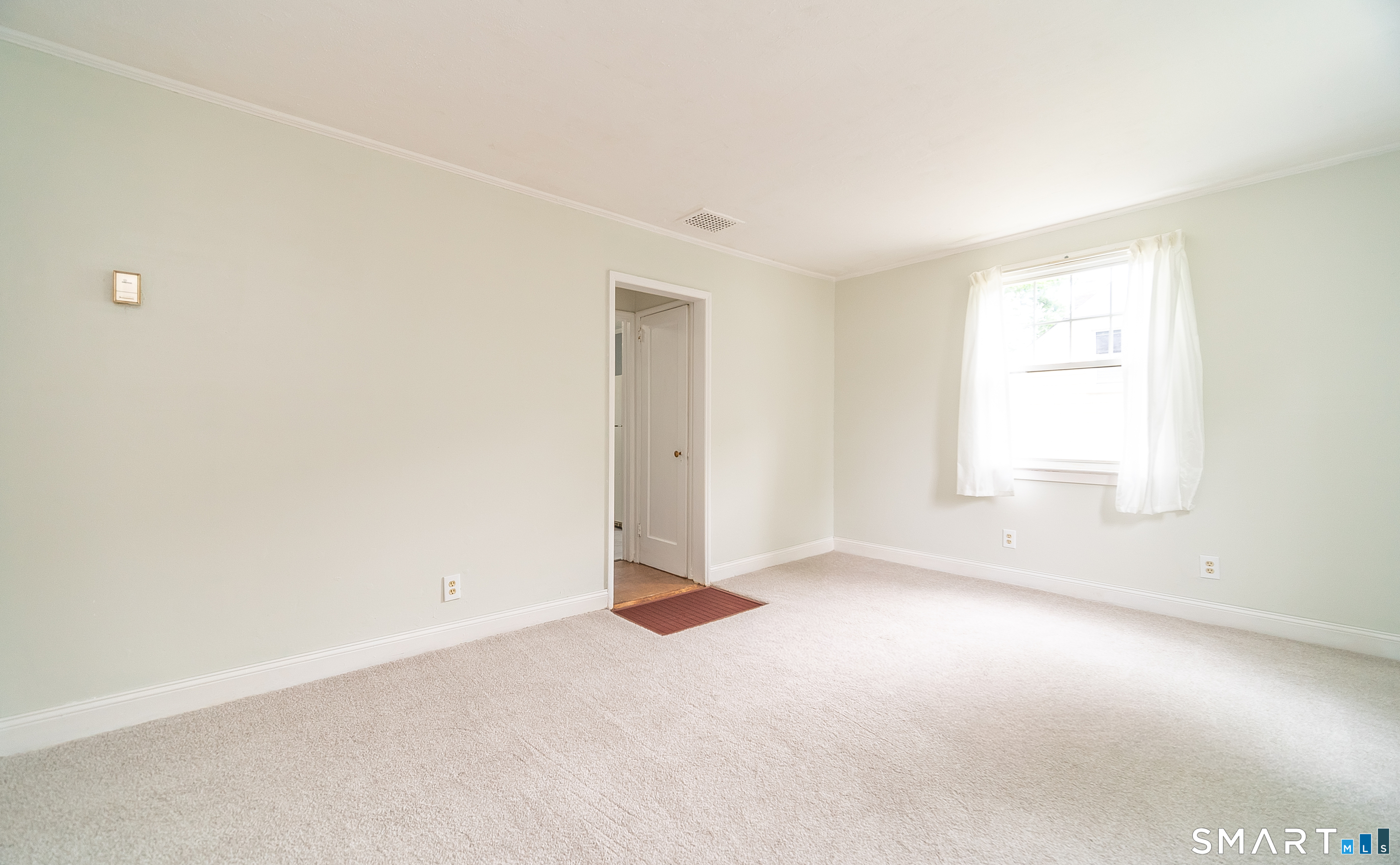 15 South Court Meriden CT 06450