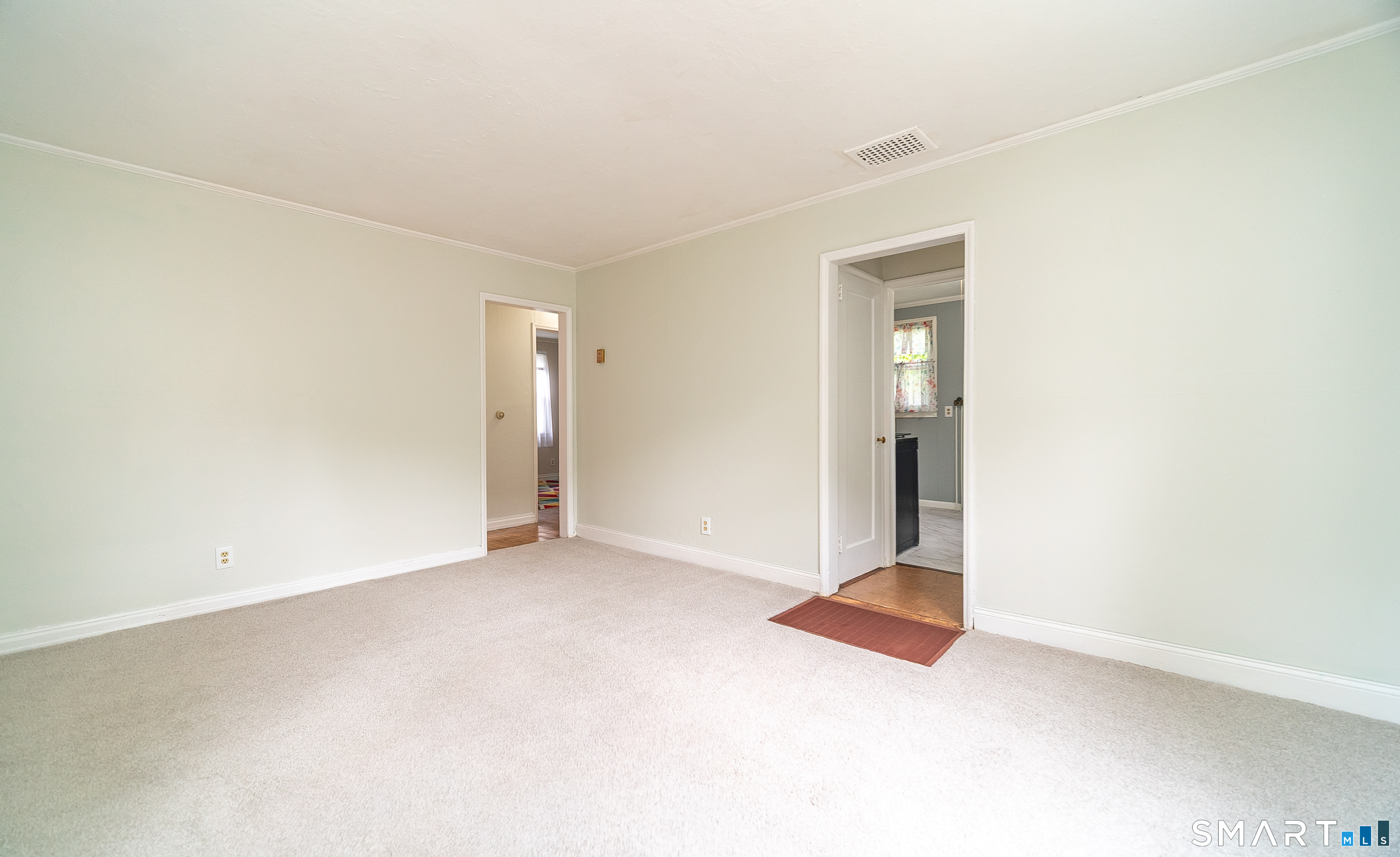 15 South Court Meriden CT 06450