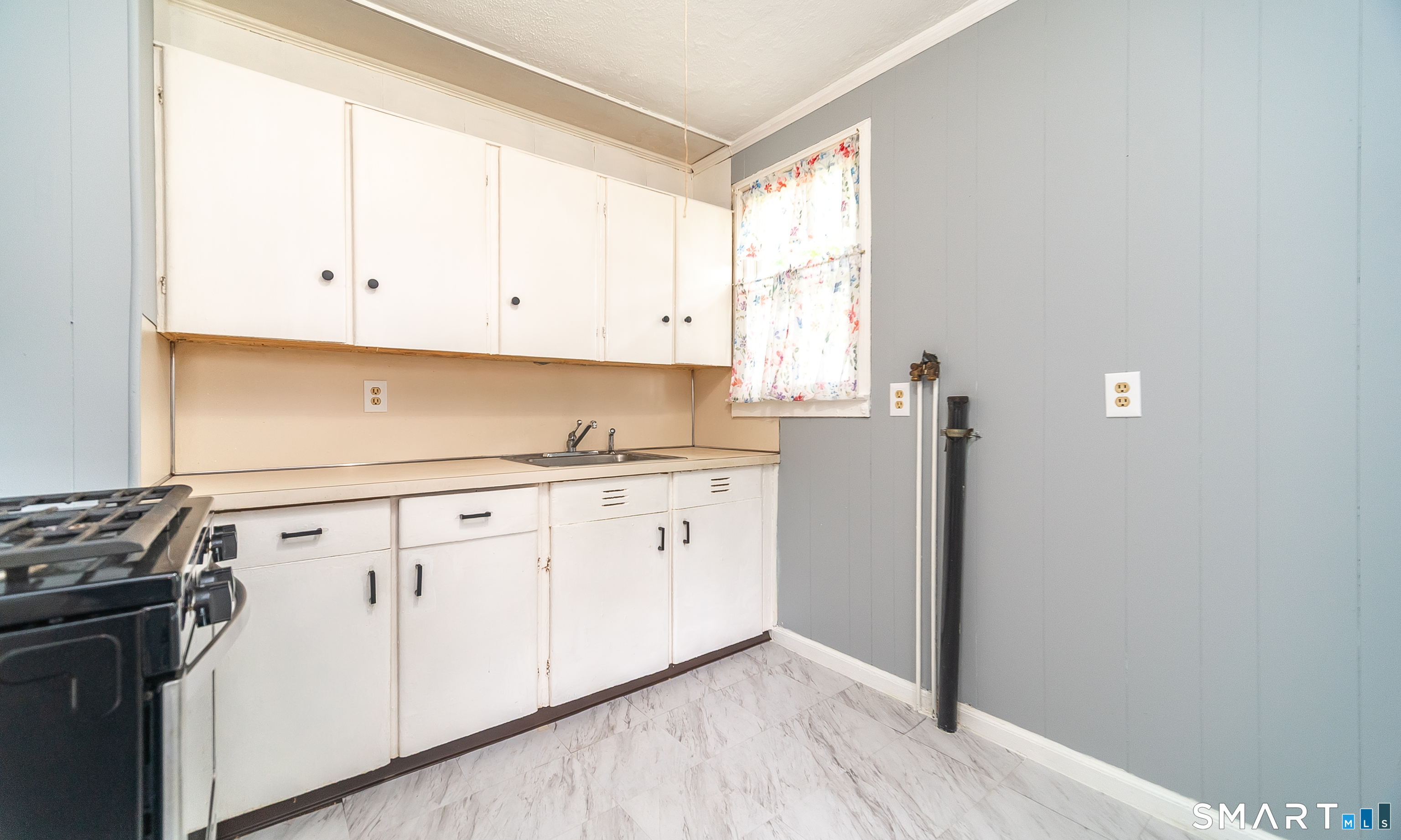 15 South Court Meriden CT 06450