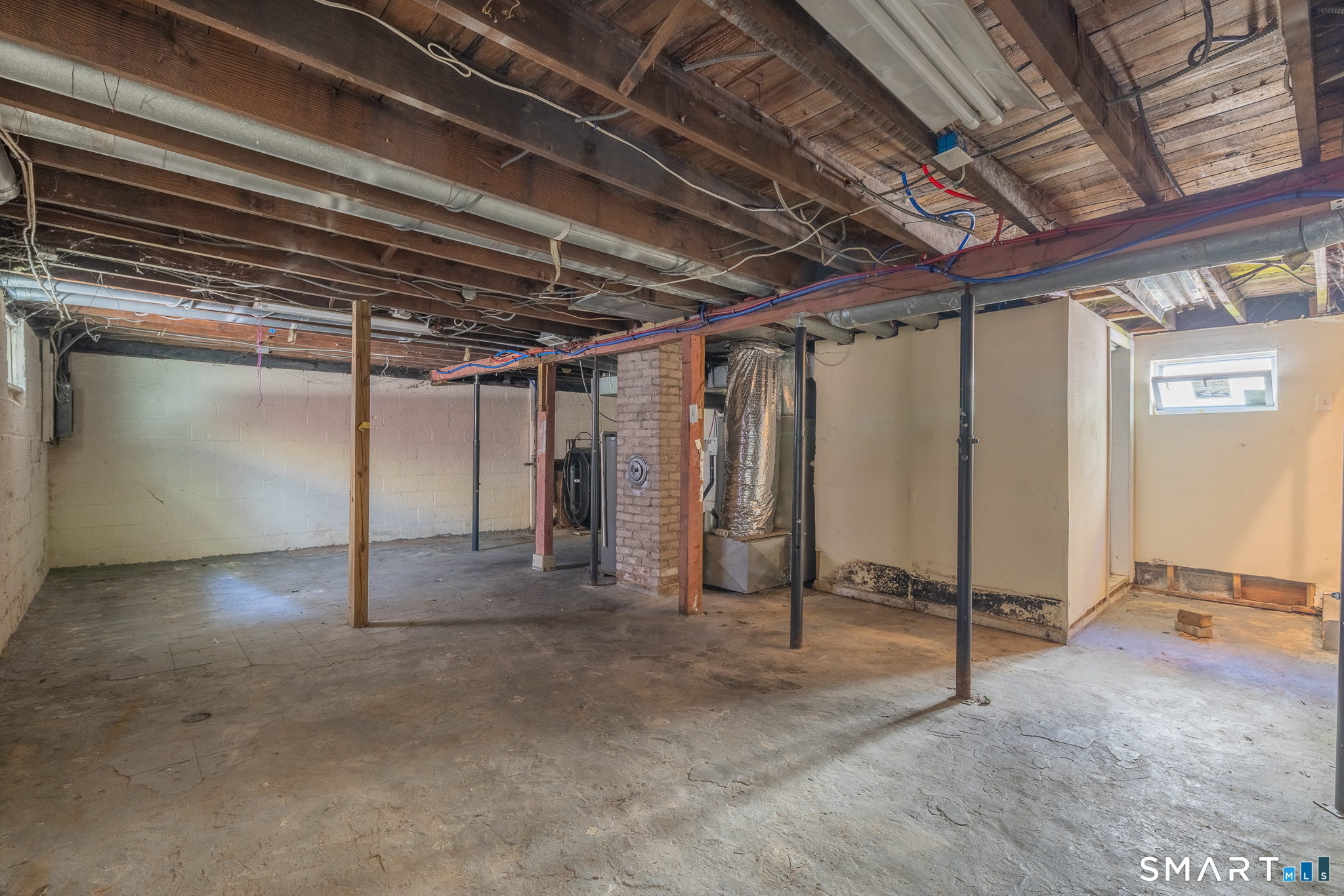 166 Earl Avenue Bridgeport CT 06606