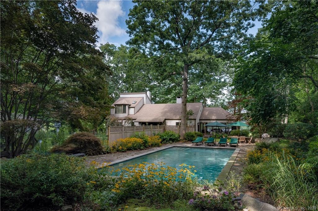 157 Essex Street Deep River CT 06417