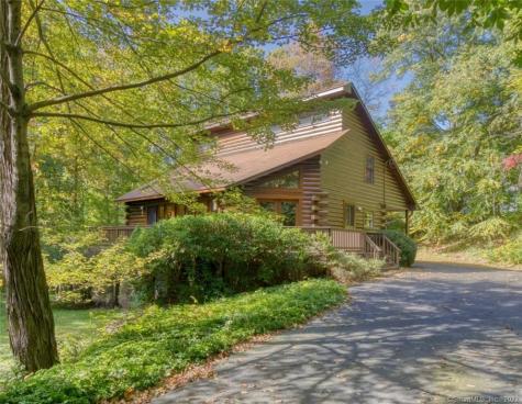 875 Maple Hill Road Naugatuck CT 06770