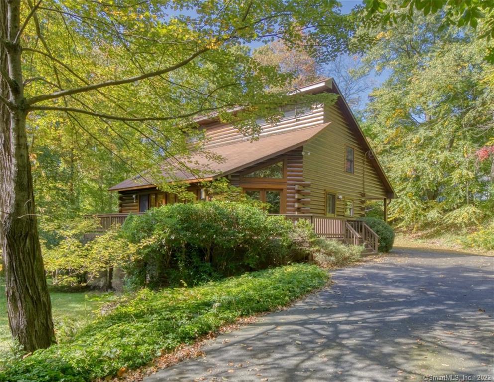 875 Maple Hill Road Naugatuck CT 06770