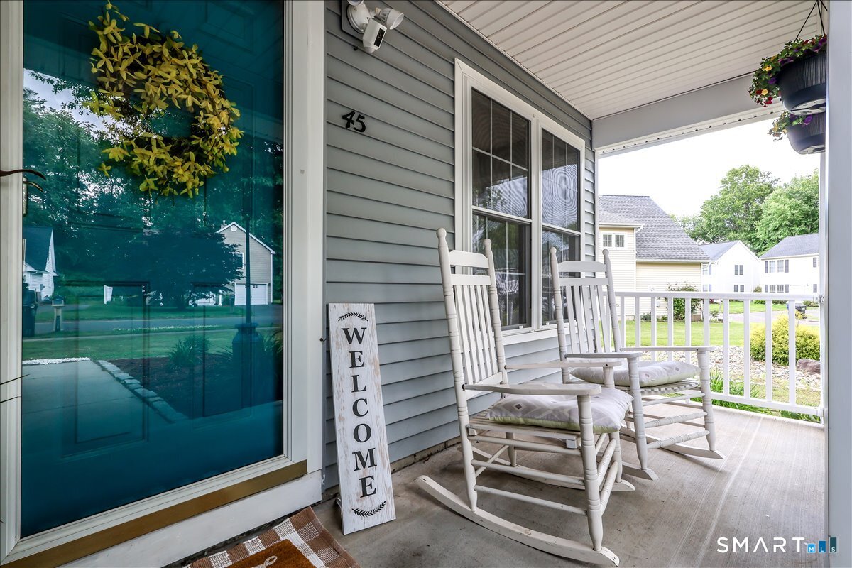 45 Fitch Meadow Lane South Windsor CT 06074