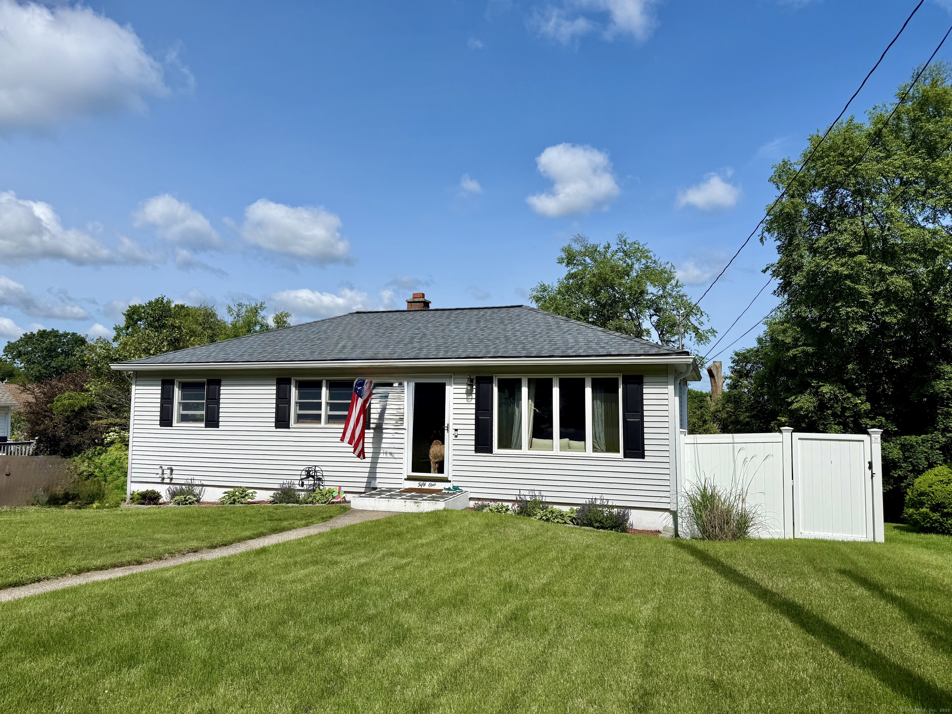 51 Albion Street Naugatuck CT 06770