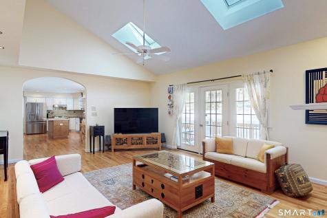 183 Coachmans Drive Southbury CT 06488