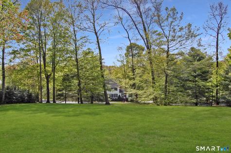 183 Coachmans Drive Southbury CT 06488