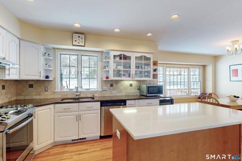 183 Coachmans Drive Southbury CT 06488