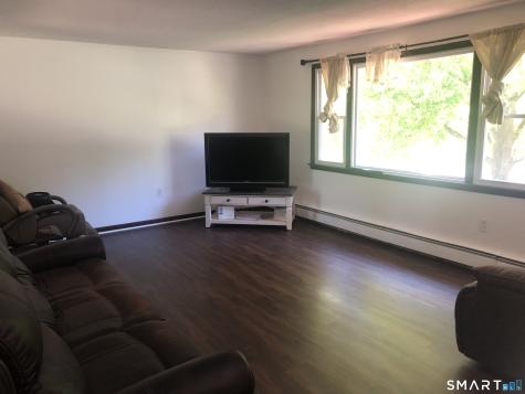 862 Pleasant Valley Road South Windsor CT 06074