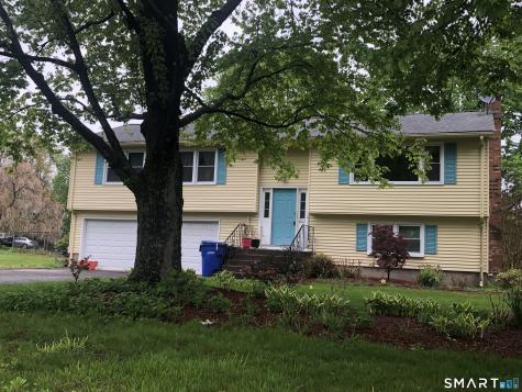862 Pleasant Valley Road South Windsor CT 06074
