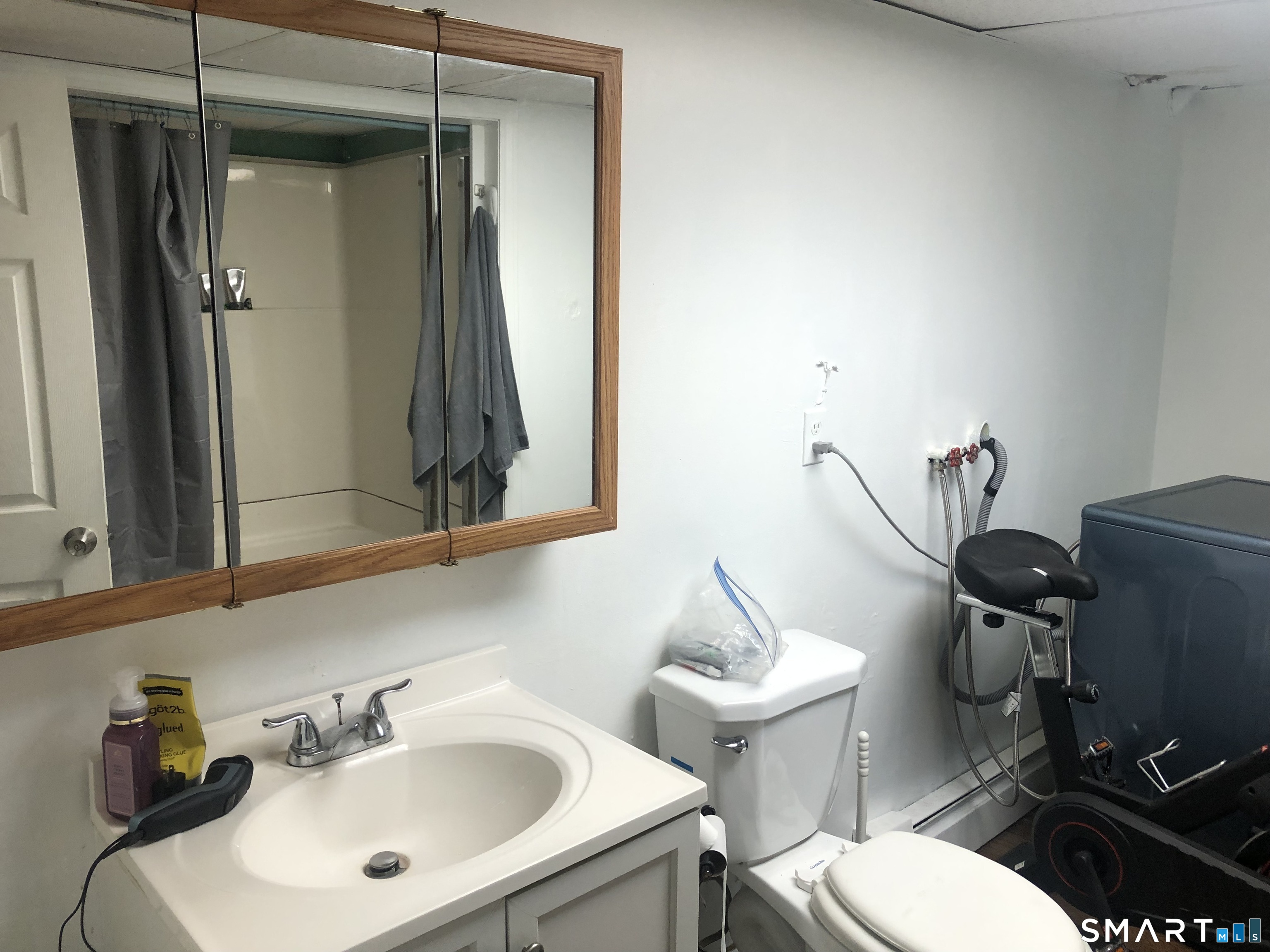 862 Pleasant Valley Road South Windsor CT 06074