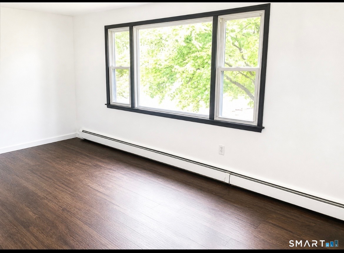 862 Pleasant Valley Road South Windsor CT 06074