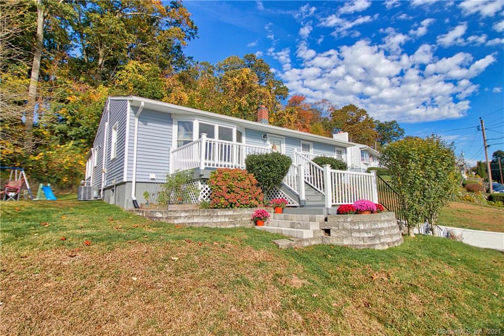 5 Morningstar Drive Seymour CT 06483