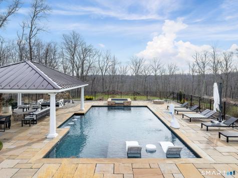 42 Starr Lane Bethel CT 06801