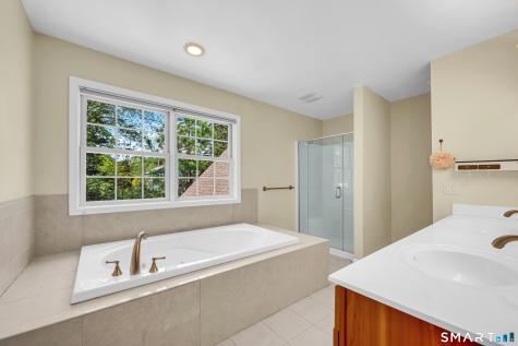 31 Bishop Road West Hartford CT 06119